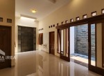 724 LIA IMELDA JUAL RUMAH SUMBER BANJARSARI SURAKARTA Rp 2,95 M q