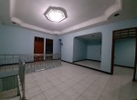50ac2723-0850-47b7-832d-f715d76cad7d