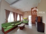 d2c37a14-c0af-4d79-b082-9861349b8664