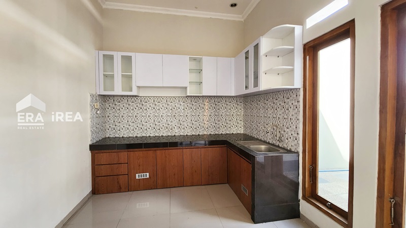 rumah dijual solo