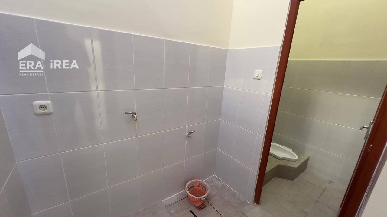 jual rumah solo