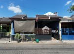 E1