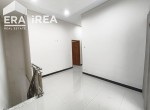 dijual-rumah-di-solo-baru