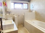 rumah-mewah-dijual-di-solo-baru