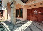 rumah-solo-disewakan