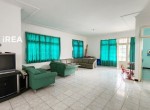dijual-villa-di-tawangmangu-karanganyar