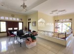 rumah-2-lantai-solo