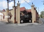 dijual-rumah-solo