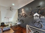 rumah-halaman-parkir-luas